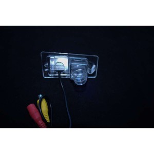 Штатная камера заднего вида для KIA Cerato (2012+)
